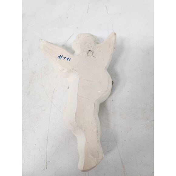 Vintage Large Cherub Angel Playing Trumpet Wall Hanging Ceramic White Figurine - Picture 5 of 6